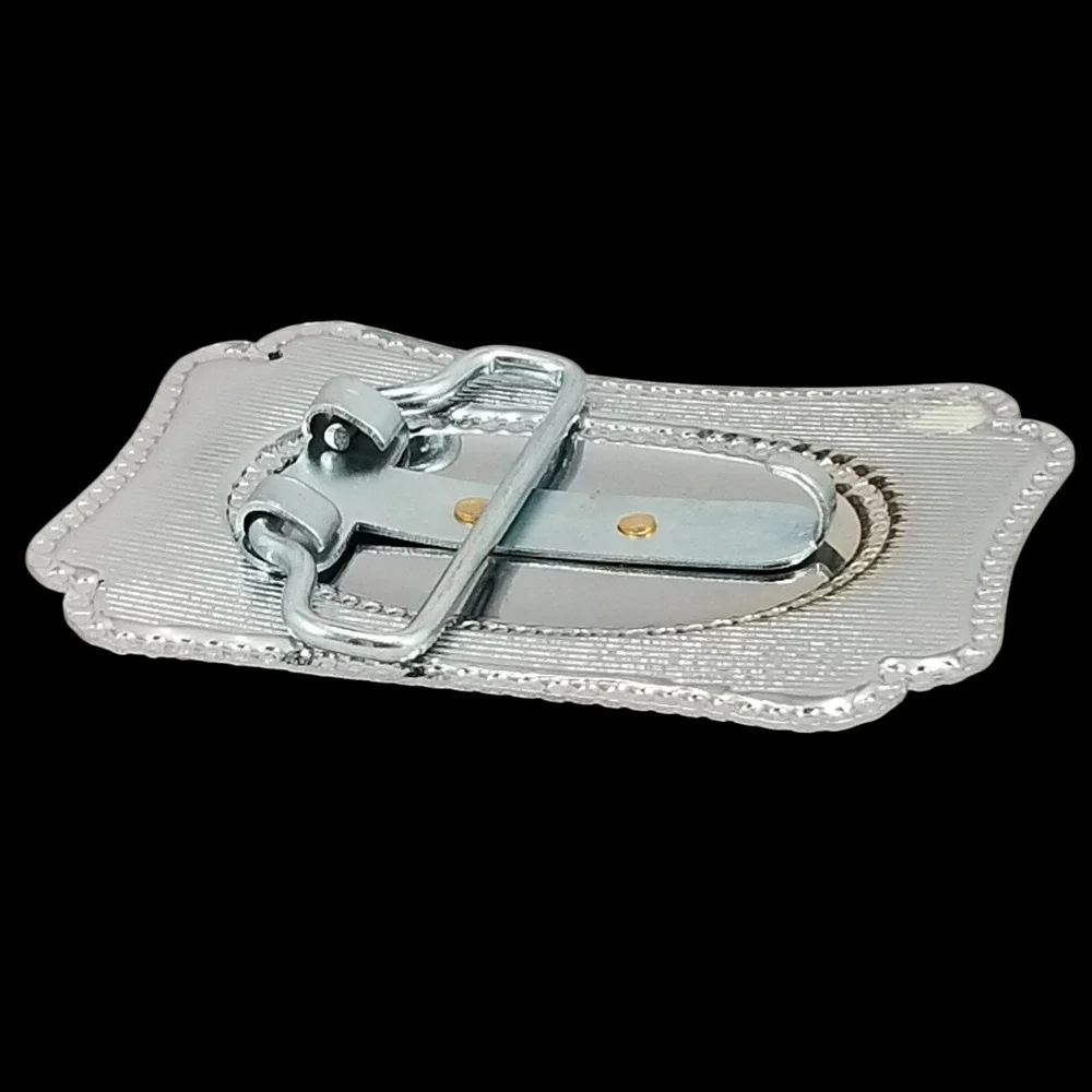 The Unbranded Brand belt buckle